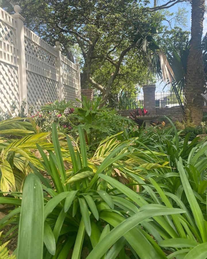 Coppersmith Inn Bed And Breakfast Galveston Ngoại thất bức ảnh